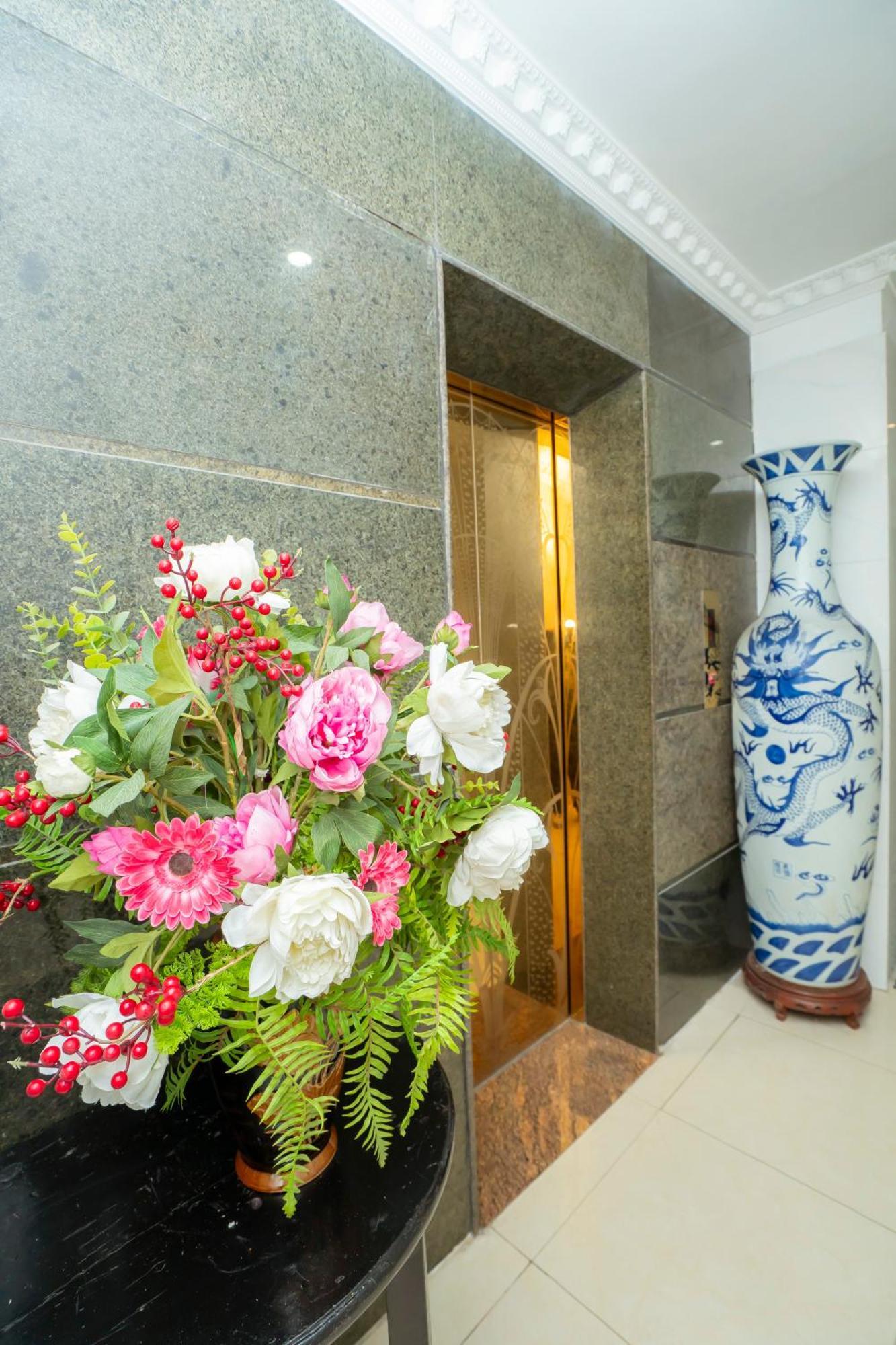 Golden Rose Premium Hotel هانوي المظهر الخارجي الصورة